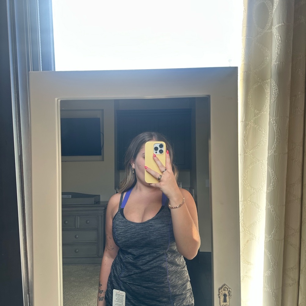 Lululemon NWT Dark Gray Tank Top w/ Built-in Purple Bra